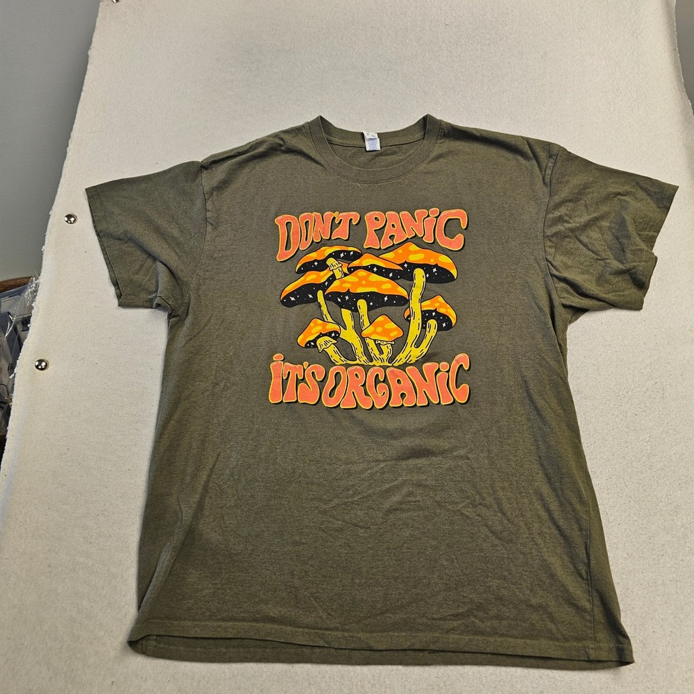 Brisco Brands Dont Panic Its Organic Mushroom Graphic T-Shirt XL Olive Green